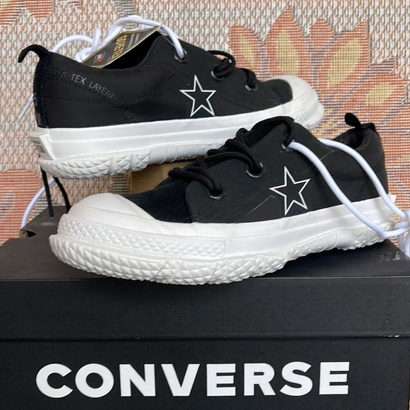 Converse WMNS 163178C
ONE STAR MC18 OX BLACK/WHITE/WHITE Sneakers - Picture 9 of 16